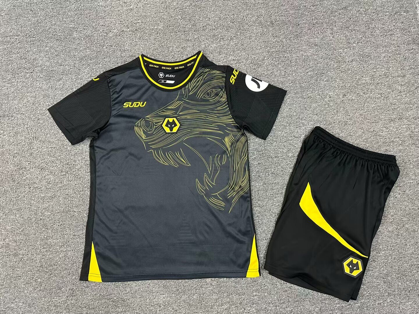 Kids-Wolves 24/25 Away Black Soccer Jersey